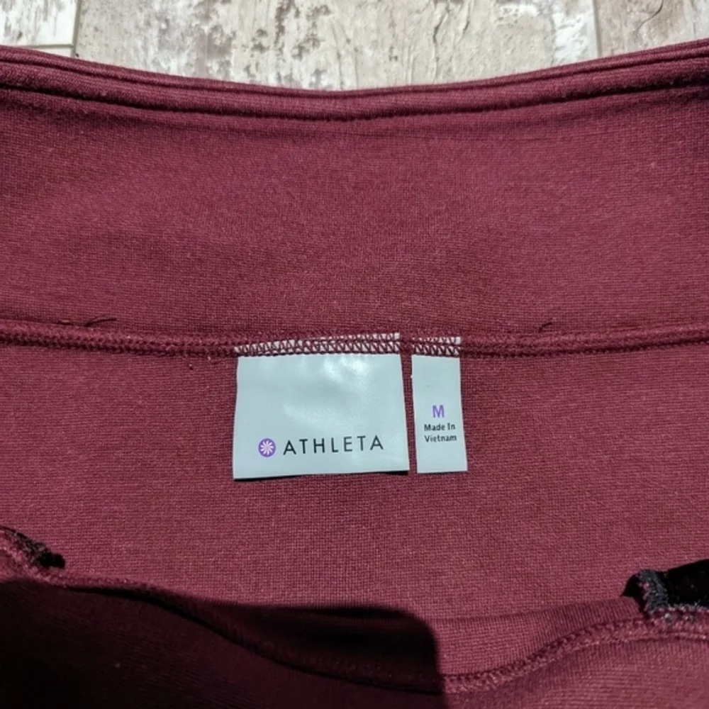 Athleta starta skirt knitted size m burgundy red‎